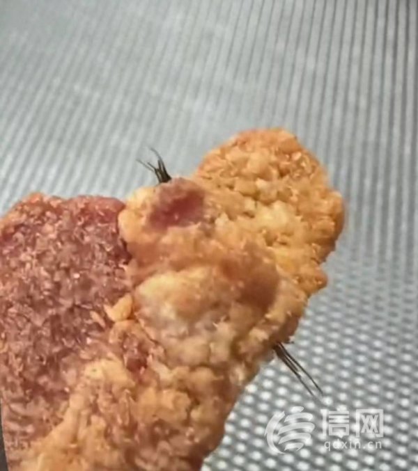 美美配资 脂渣里含残留猪毛 岛姜家回应称隐藏毛囊难剔除
